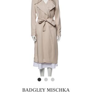 Badgley Mischka trench coat size small